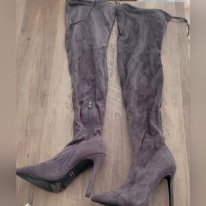 Elegant Brown Over-the-Knee Boots